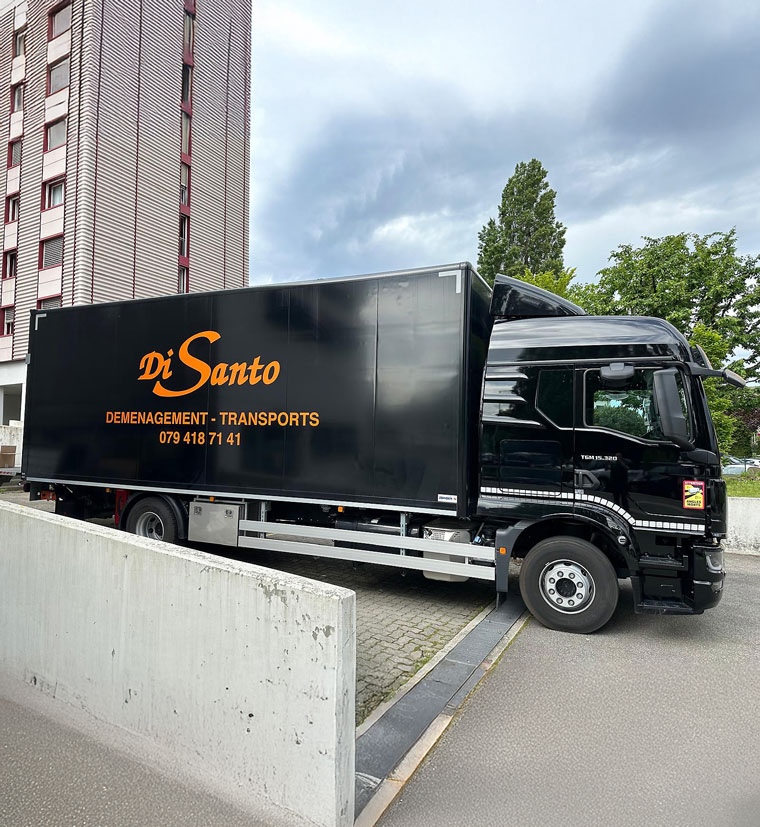Camion de Déménagement Di Santo